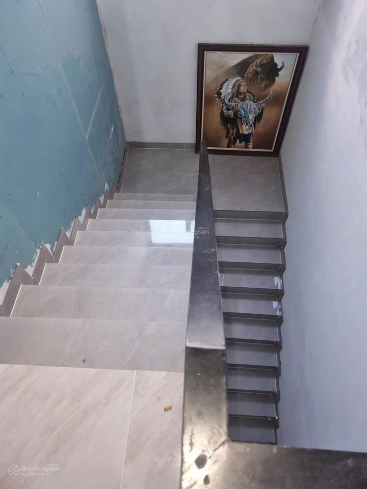 Xem là mê lầu 1 ngay cổng la vida mt đg 3/2 vt. dt 30m2 giá 3,5tr. đt 0932 777 *** chính chủ