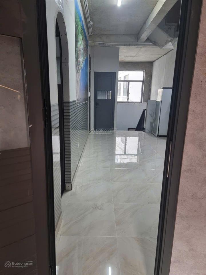 Xem là mê lầu 1 ngay cổng la vida mt đg 3/2 vt. dt 30m2 giá 3,5tr. đt 0932 777 *** chính chủ