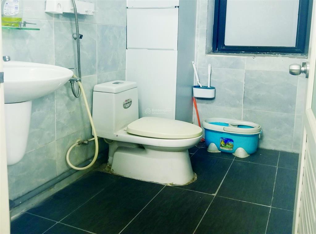 Xem là thích ngay. giá 5,5tr, 50m2 gồm 1 phòng ngủ + p.khách. full nội thất, xách vali vào ở thôi