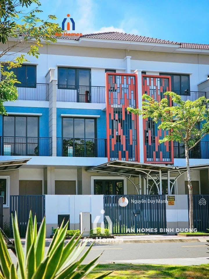 Sun casa central bán gấp nhà hoàn thiện có hđt 14tr/tháng tại trung tâm vsip ii giá 4tỷ550 full