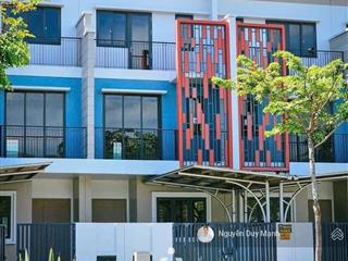 Sun casa central bán gấp nhà hoàn thiện có hđt 14tr/tháng tại trung tâm vsip ii giá 4tỷ550 full