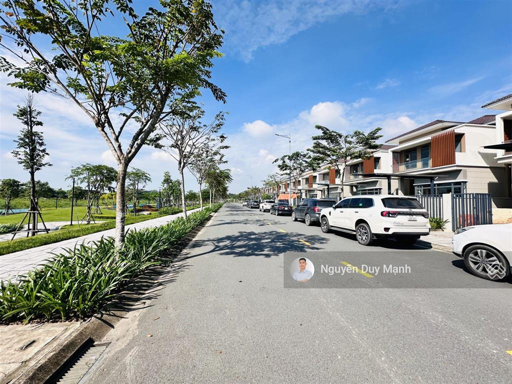 Hàng ngộp bán gấp biệt thự suncasa 250m2/2tầng cạnh cf highland giá 6,9tỷ full