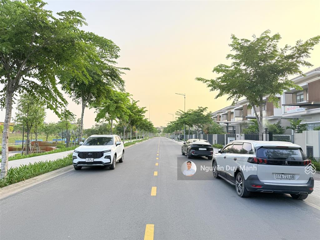 Hàng hiếm 1 căn duy nhất biệt thự view suối suncasa 250m2 giá 7,8tỷ full ngay vsip iia