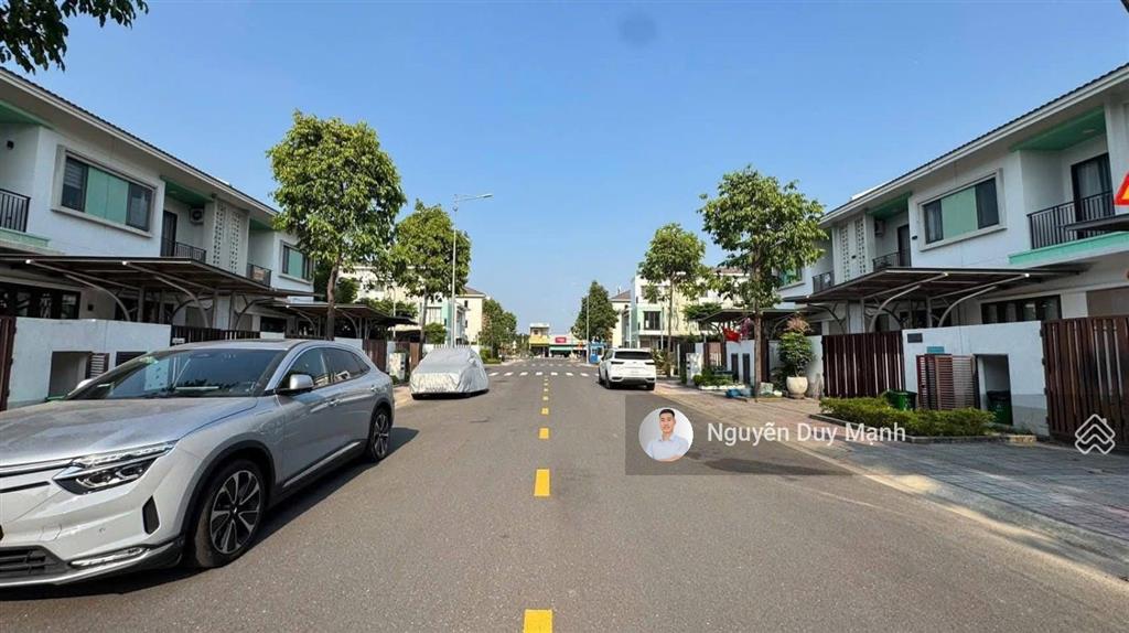 Bán gấp nhà phố 2 tầng/100m2 suncasa central trung tâm vsip ii sổ hồng sẵn giá 2.85tỷ full