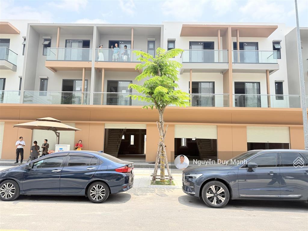 Shophouse mặt tiền đường 25m2 suncasa square vsip ii giá 4,5tỷ , chỉ trả trước 1.4tỷ nhận nhà