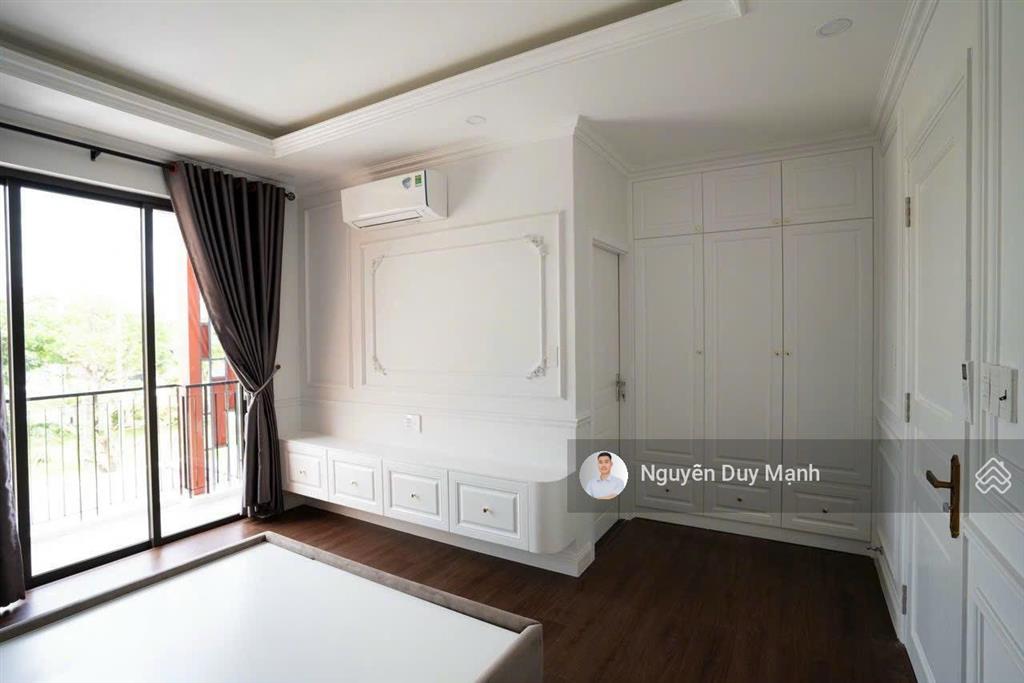Bán gấp căn liền kề sun casa full nội thất view công viên, giá 4.8 tỷ bao sổ 3 tầng x 100m2, 3pn