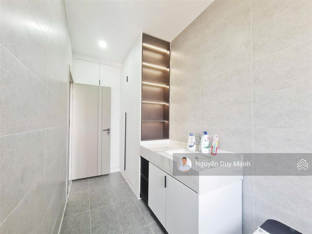 Bán nhà hoàn thiện 2pn full nội thất tại suncasa central vsip ii giá 3.82x tỷ/100m2 view công viên