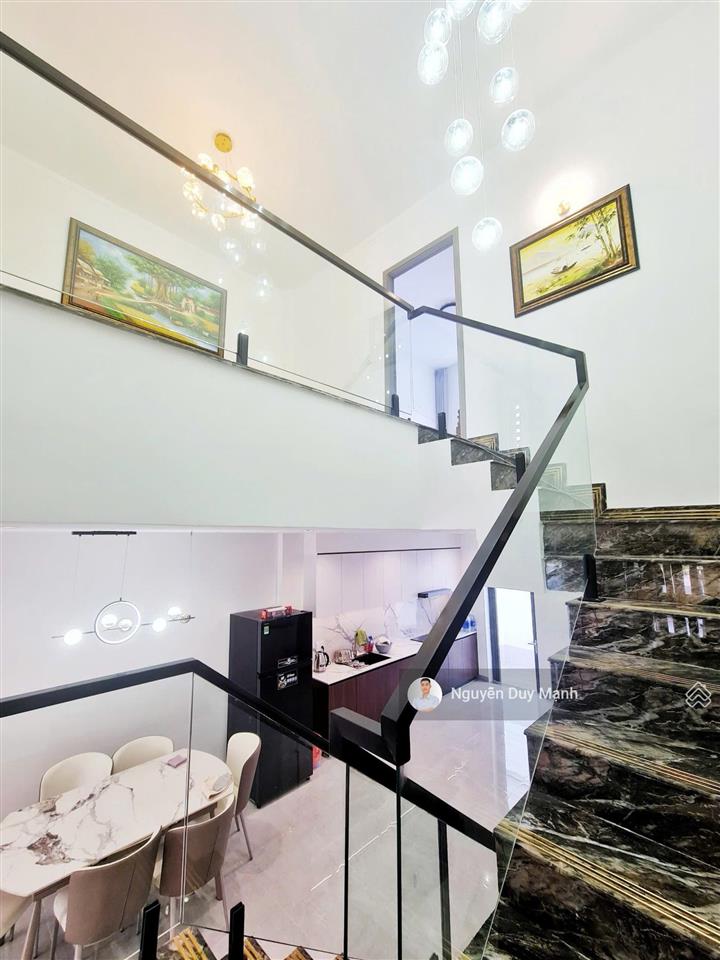 Bán nhà hoàn thiện 2pn full nội thất tại suncasa central vsip ii giá 3.82x tỷ/100m2 view công viên