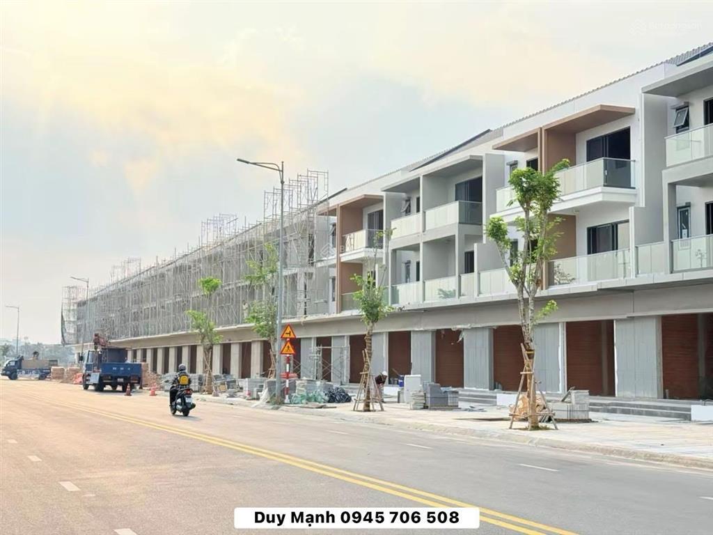Bán shophouse mặt tiền đường 25m suncasa vsip iia bình dương giá 4,5tỷ full nhà sẵn tiến độ toi2028