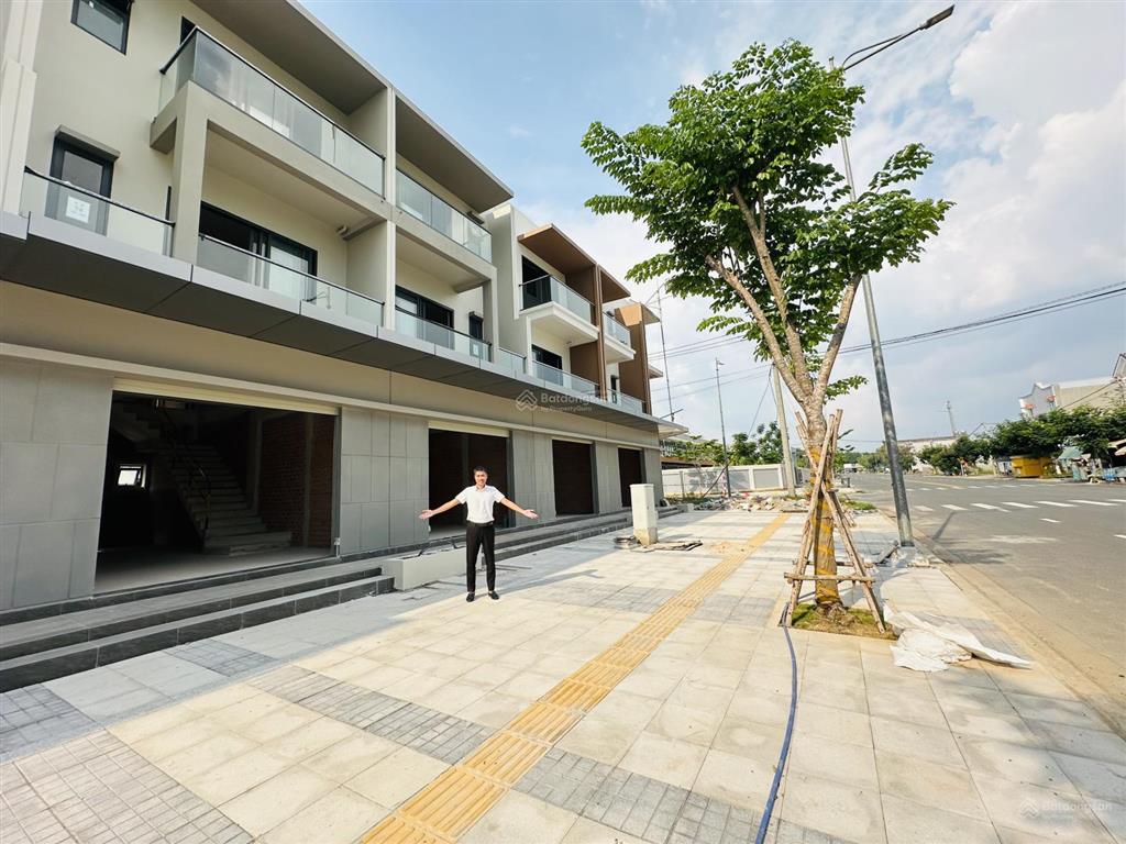 Nhà mặt tiền kinh doanh phường vĩnh tân khu vsip ii hồ chí minh giá 4tỷ480/100m2 full tt 30% ở ngay