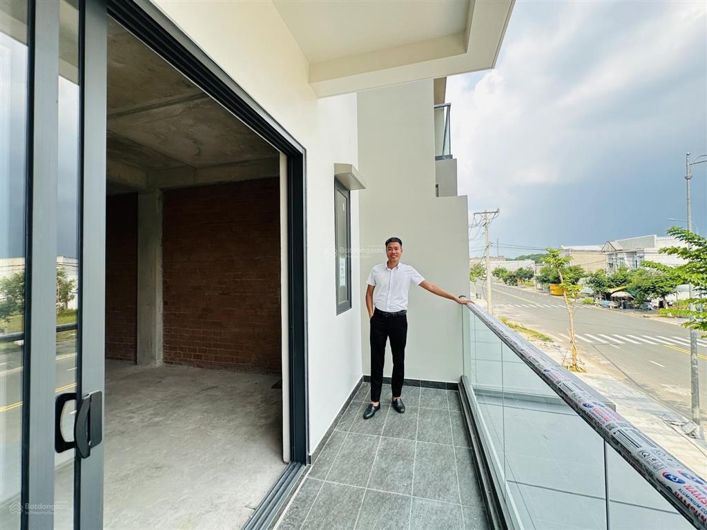Nhà mặt tiền kinh doanh phường vĩnh tân khu vsip ii hồ chí minh giá 4tỷ480/100m2 full tt 30% ở ngay