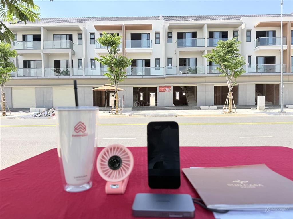 Sun casa square  nhà phố trung tâm vsip ii hồ chí minh vốn 30% nhận nhà cho thuê 18tr/tháng