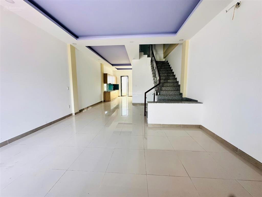 Ngộp bán gấp căn nhà phố hoàn thiện 2 tầng/100m2 kđt suncasa vsip ii giá full 3.3tỷ bao sổ view đep