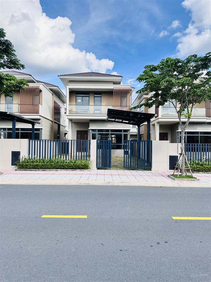 Biệt thự đơn lập suncasa nhà dành cho chuyên gia tại vsip 2  bán gấp 6,6 tỷ/250m²  30% nhận nhà