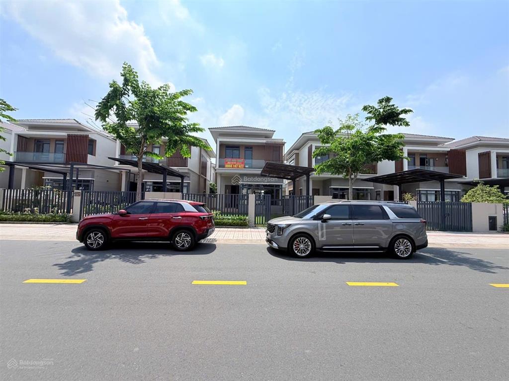 Căn biệt thự đơn lập, cách highlands, lotteria, gs25 chỉ 100m30% nhận nhà ngay giá full 6.6tỷ/250m