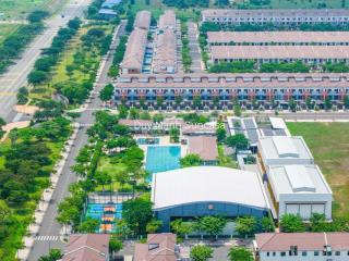 Nhà mặt tiền đường 25m/3 tầng/100m2 sun casa central vsip2a bình dương giá 3.35 tỷ bao sổ