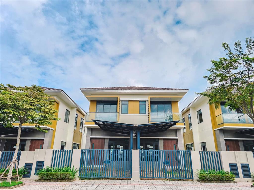 Biệt thự song lập 168m2 | 2tầng | 4tỷ9 tại kđt suncasa central vsip2a bình dương