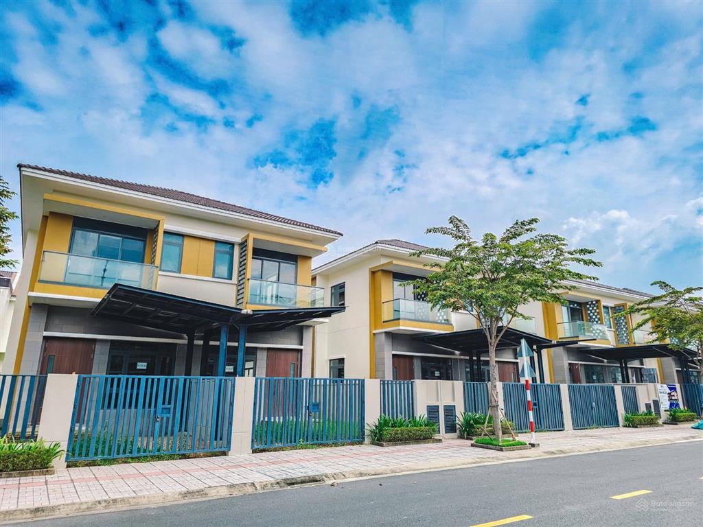 Biệt thự song lập 168m2 | 2tầng | 4tỷ9 tại kđt suncasa central vsip2a bình dương