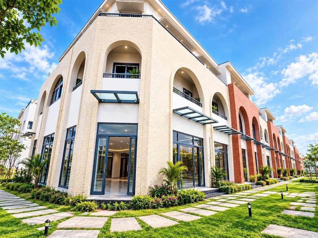 Shophouse mặt tiền kinh doanh green city tpm bình dương ngay gần chợ giá f0 6,4 tỷ/110m2 sổ sẵn