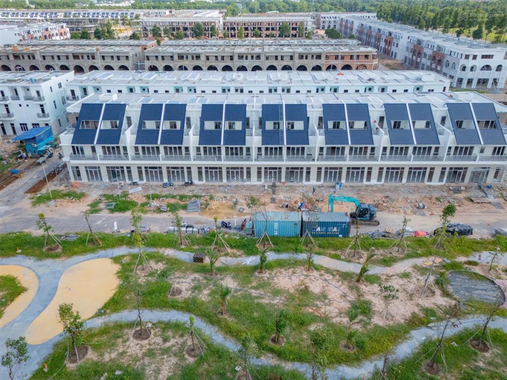 Nhà phố green city mặt tiền lê lợi, p. bình dương kinh doanh cho thuê tốt 130m2 giá 5,5 tỷ full
