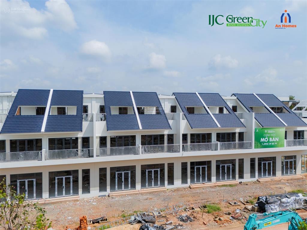 Bán nhà phố green city view công viên 130m2/5.5tỷ tiến độ 14tháng ngay mặt tiền lê lợi bình dương