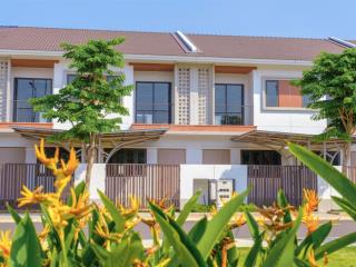 Chủ bán gấp căn nhà phố 2 tầng/100m2 view công viên suncasa central bình dương 3tỷ bao sổ