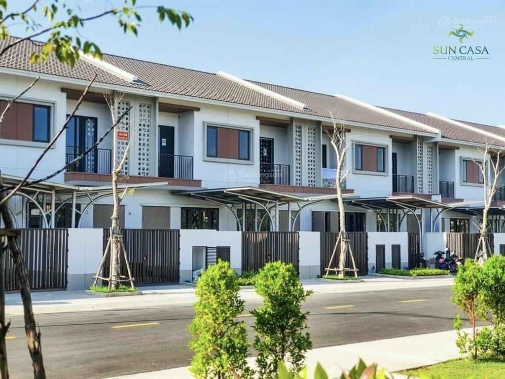 Chủ bán gấp căn nhà phố 2 tầng/100m2 view công viên suncasa central bình dương 3tỷ bao sổ