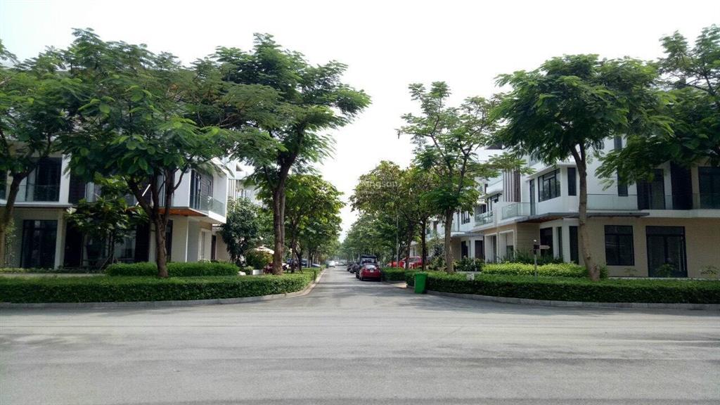 Bán biệt thự song lập lucasta khang điền, dt 175m2  0909 128 ***