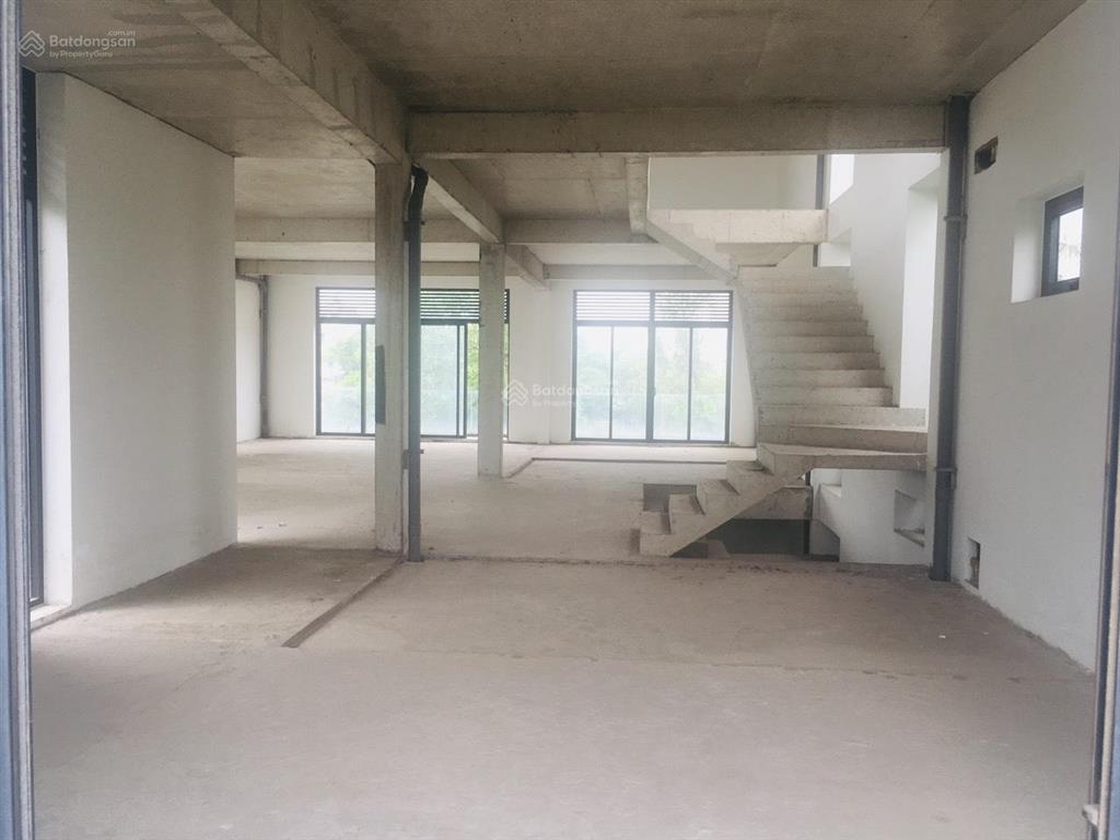 Bán biệt thự song lập lucasta khang điền, dt 175m2  0909 128 ***