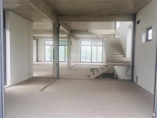 Bán biệt thự song lập lucasta khang điền dt 175m2  0909 128 ***
