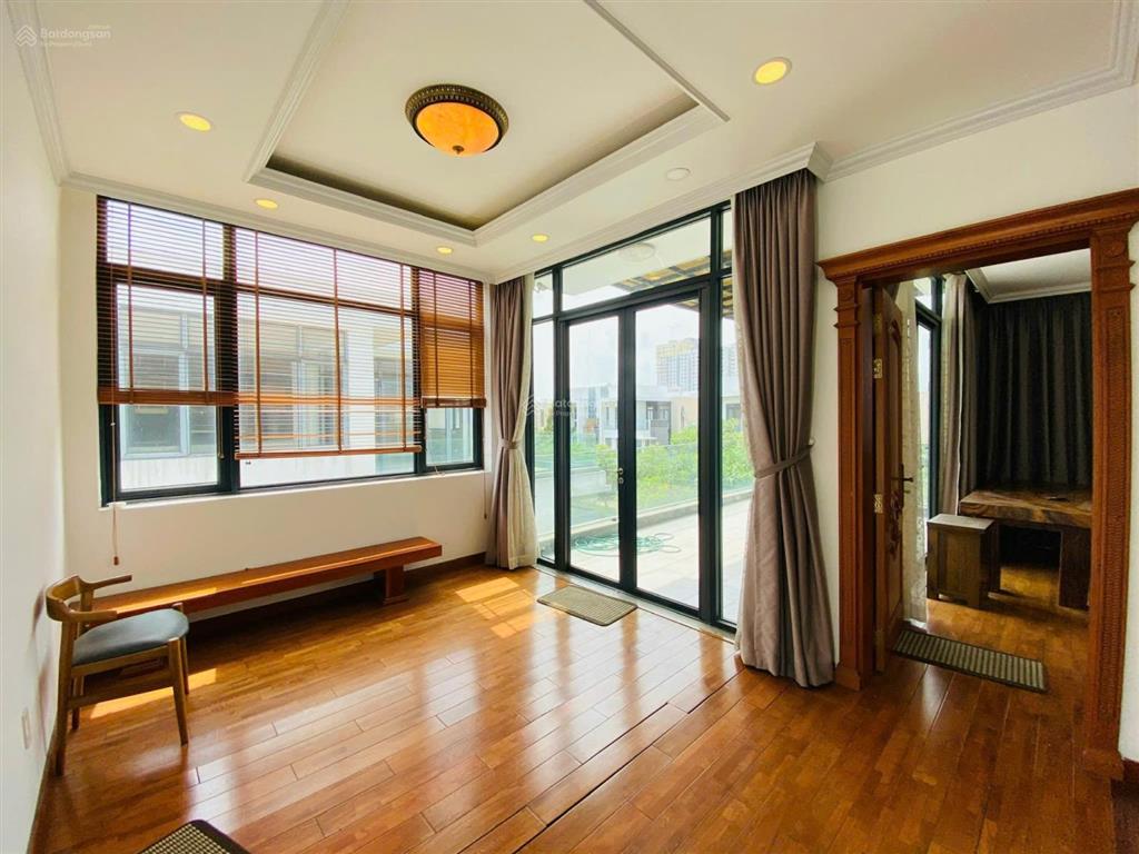 Cho thuê bt lucasta, 10x200m2, nhà mới, trống, giá 30tr/th, có thể dọn vào ngay