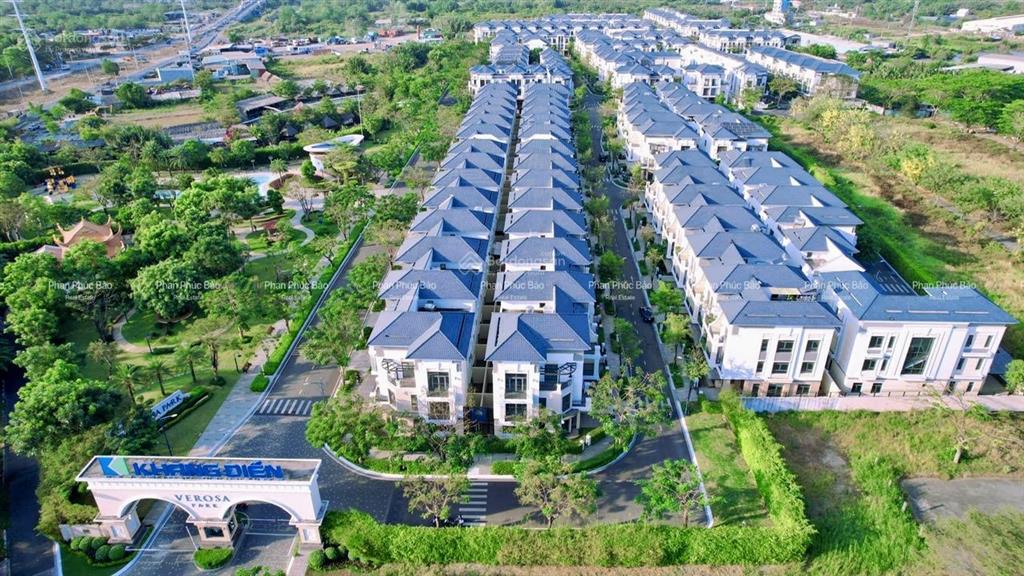 Cần bán nhanh nhà liền kề, verosa park 6x17m, view cv, nhà thô, giá thiện chí 17,5 tỷ (tl)