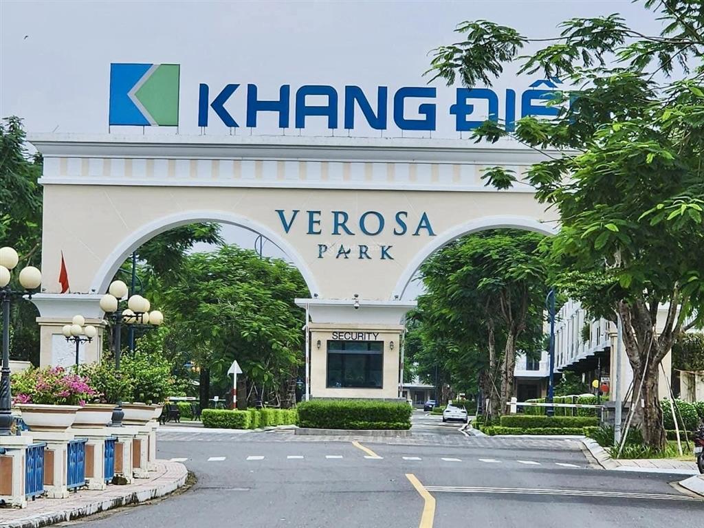 Cần bán nhanh nhà liền kề, verosa park 6x17m, view cv, nhà thô, giá thiện chí 17,5 tỷ (tl)
