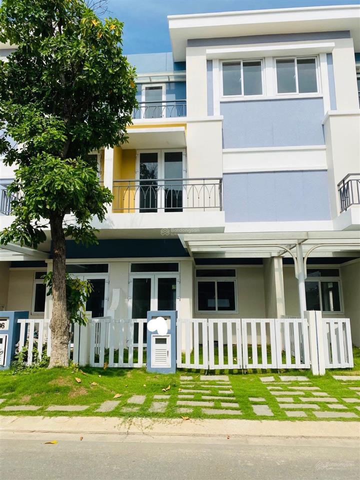 Bán nhà phố rosita 5x23,8m, nhà thô, sổ hồng, giá thiện chí 7,2 tỷ