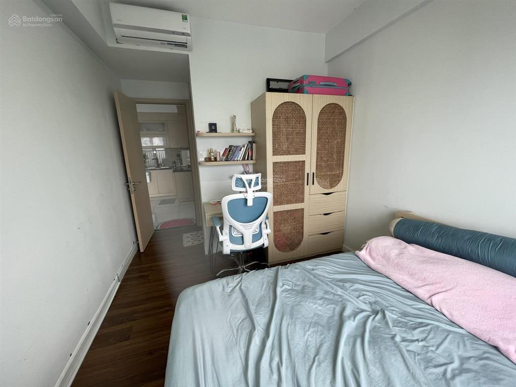 Căn hộ lovera vista 65,6m2 2pn + 2wc ban công đông bắc view quận 1 thoáng mát, sổ hồng sẵn  3,3 tỷ