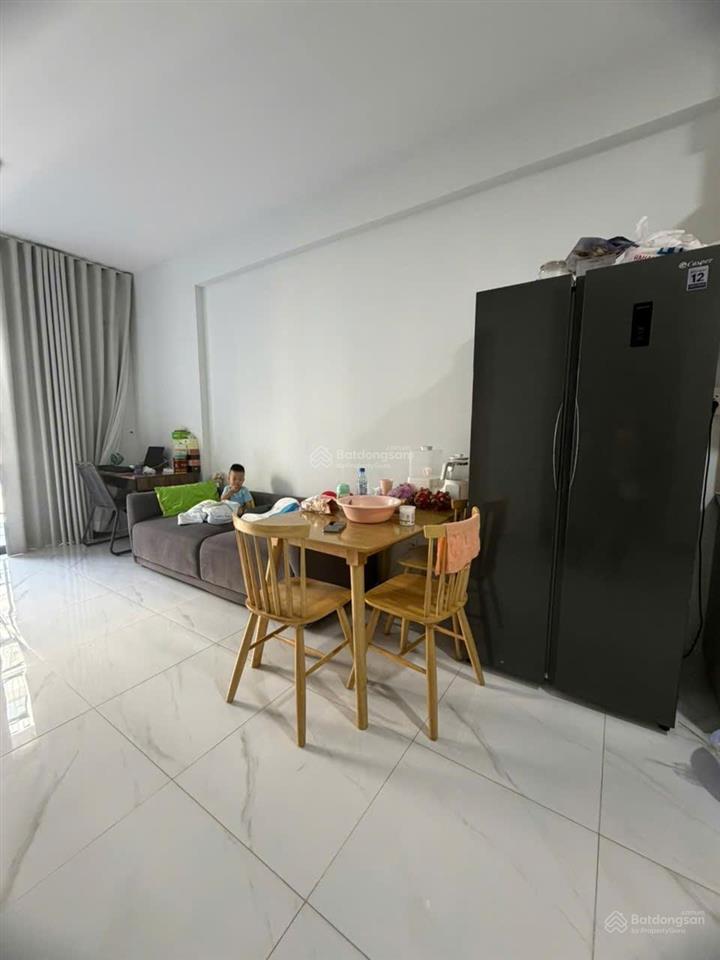 Cho thuê căn 65m2  2pn 2wc lovera vista có sẵn full nội thất giá 8 triệu/tháng