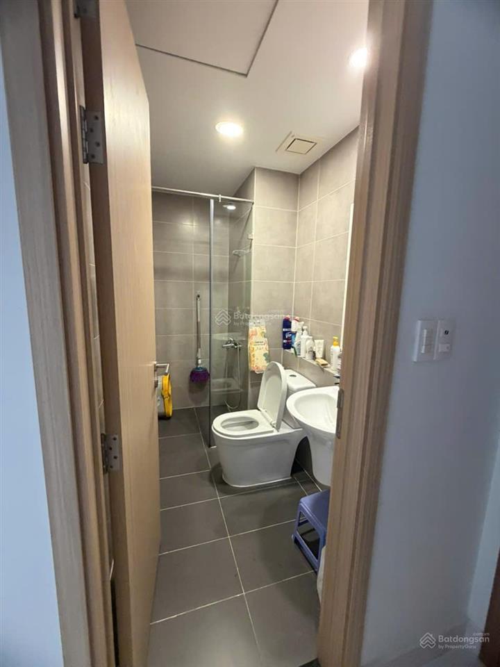 Cho thuê căn 65m2  2pn 2wc lovera vista có sẵn full nội thất giá 8 triệu/tháng