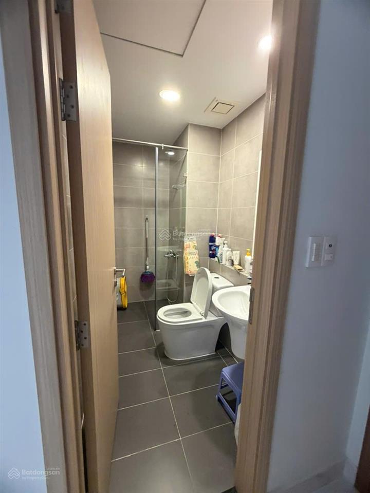 Cho thuê căn 2pn, 2wc lovera vista full nội thất, chỉ cần xách vali vào ở giá 8 triệu/tháng