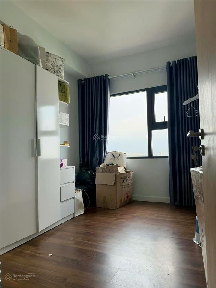 Bán nhanh căn góc 3pn + 2wc sổ hồng lovera vista  view pháo hoa tặng nội thất  giá 3,65 tỷ