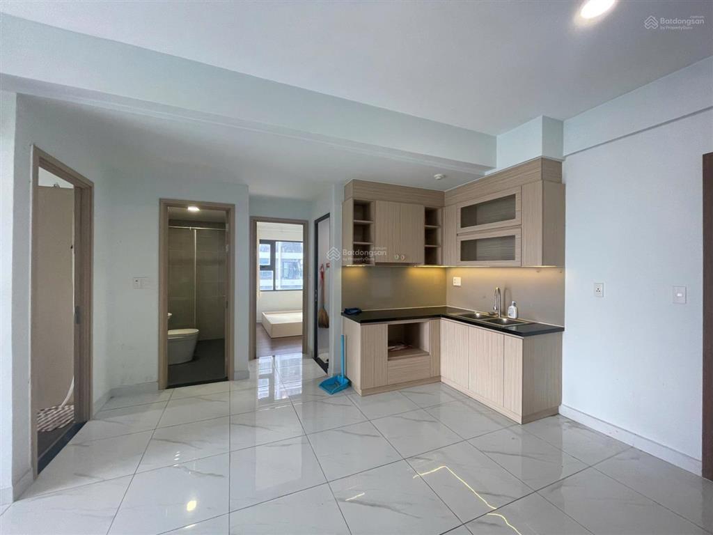 Cho thuê căn hộ lovera vista 2pn + 2wc view thoáng mát, có nội thất giá 7,5 triệu/tháng
