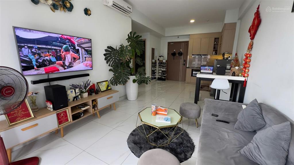Bán nhanh căn hộ lovera vista khang điền 52,2m2  1pn +, 1wc view hồ bơi full nội thất giá 2,7 tỷ