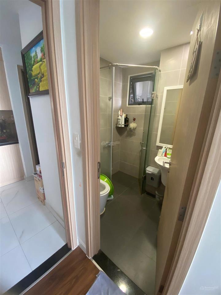Bán căn lovera vista 65,6m2 (2pn 2wc) ban công đông bắc view q. 1, tặng nội thất, sổ hồng sẵn 3,3tỷ