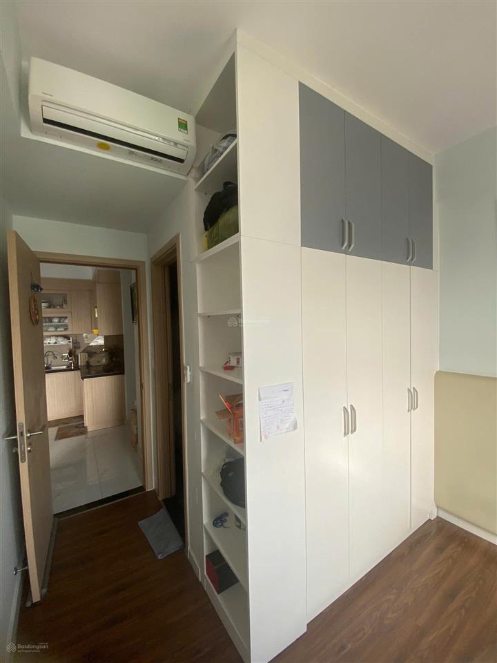 Bán căn lovera vista 65,6m2 (2pn 2wc) ban công đông bắc view q. 1, tặng nội thất, sổ hồng sẵn 3,3tỷ