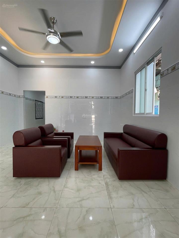 Bán nhà đường 79 phước long b, gần ubnd quận 9 xa lộ hà nội 4x20m giá 5,5 tỷ