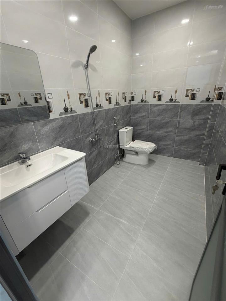 Bán nhà phước long b, quận 9 nhà 5x23m 1t/1 lầu 4pn, 3wc đường 6m vị trí đẹp giá hợp lý