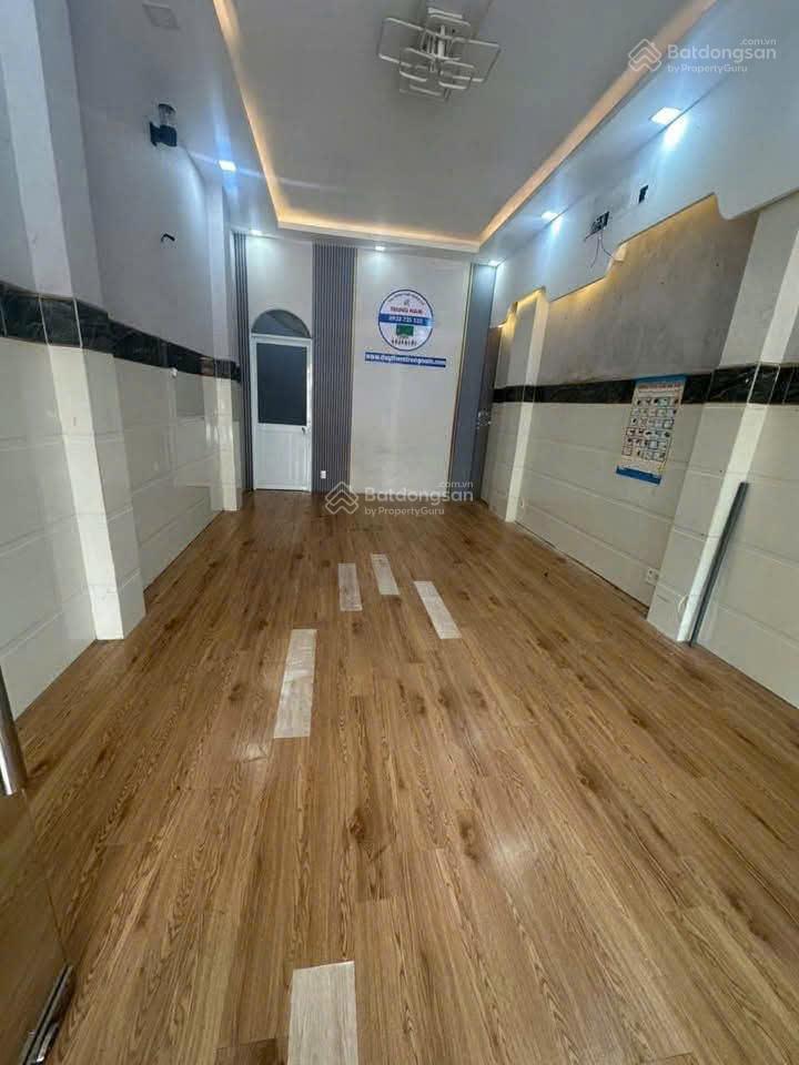 Cho thuê nhà đường 22 phước long b, nhà 1t/2 lầu 4pn, 3wc đường 12m giá chỉ 15 triệu/tháng
