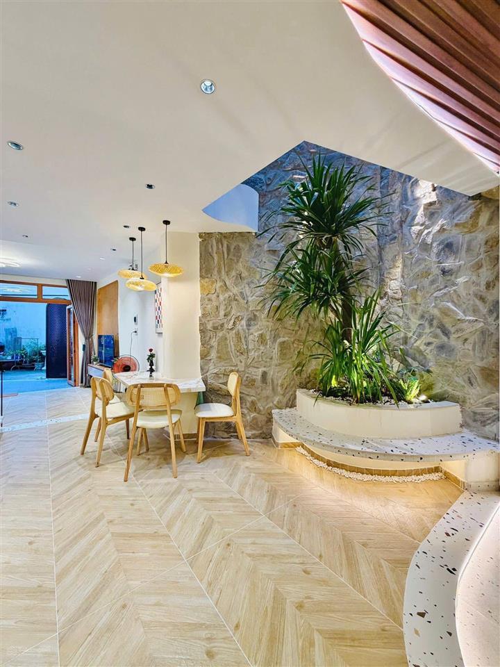 Cho thuê nhà nguyên căn gò vấp 4pn, 5wc, hồ bơi mini full tiện nghi. giá 13 tr/tháng