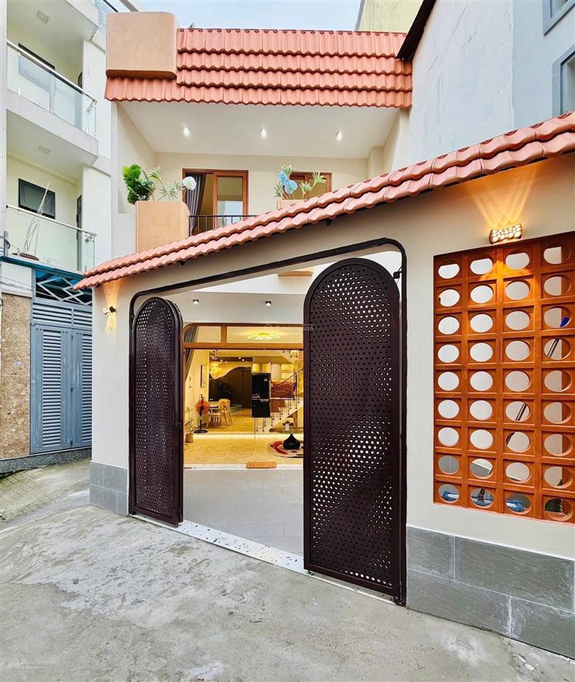 Cho thuê nhà nguyên căn gò vấp 4pn, 5wc, hồ bơi mini full tiện nghi. giá 13 tr/tháng