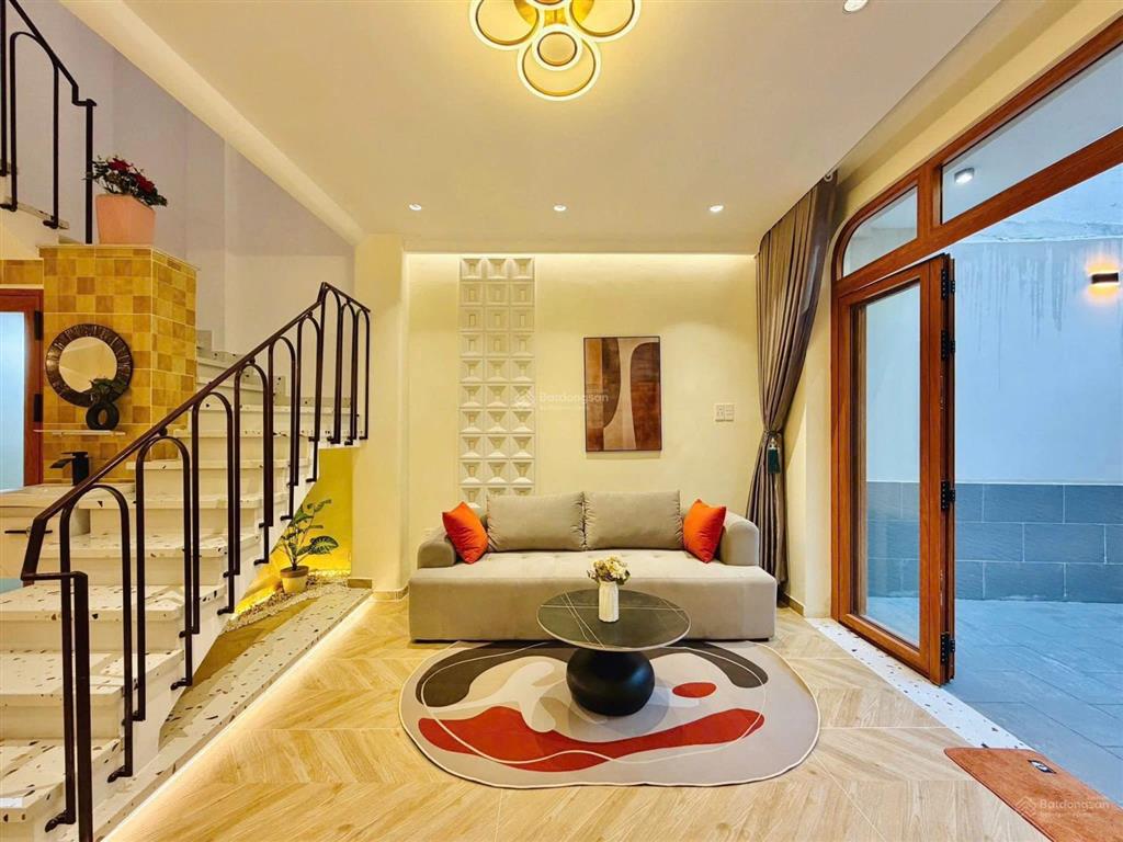 Cho thuê nhà nguyên căn gò vấp 4pn, 5wc, hồ bơi mini full tiện nghi. giá 13 tr/tháng