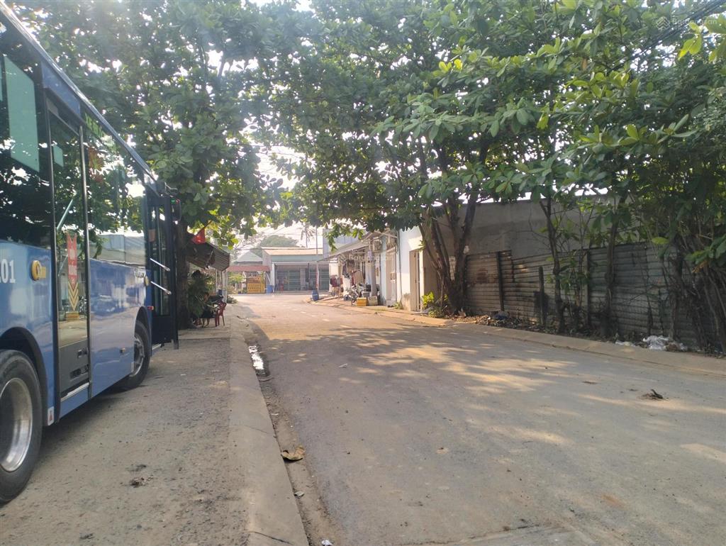 Nhà 4,7 tỷ ngay đh luật đang cho thuê 4tr ngang 7,7m, ngay bến xe buýt, tiềm năng tăng giá